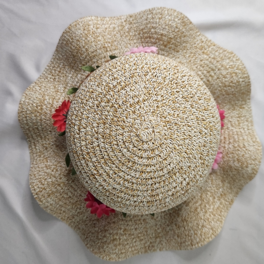 Bienvenu Sunhat with Flower band. Child size
